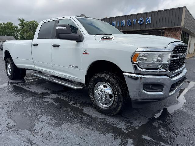 2024 Ram 3500 Big Horn Crew Cab 4x4 8' Box