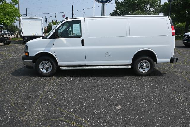 2023 Chevrolet Express Cargo Van RWD 2500 Regular Wheelbase WT