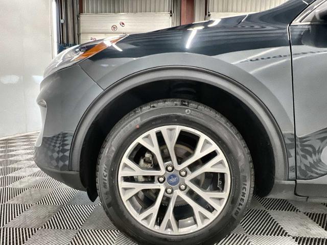 2022 Ford Escape SEL Hybrid