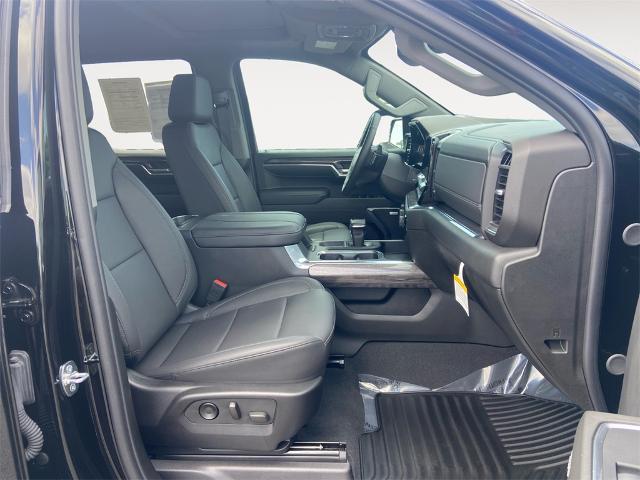2024 Chevrolet Silverado 1500 4WD Crew Cab Short Bed LTZ