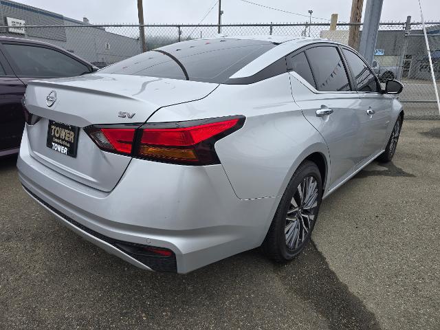 2023 Nissan Altima SV FWD
