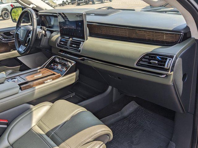2024 Lincoln Navigator Black Label
