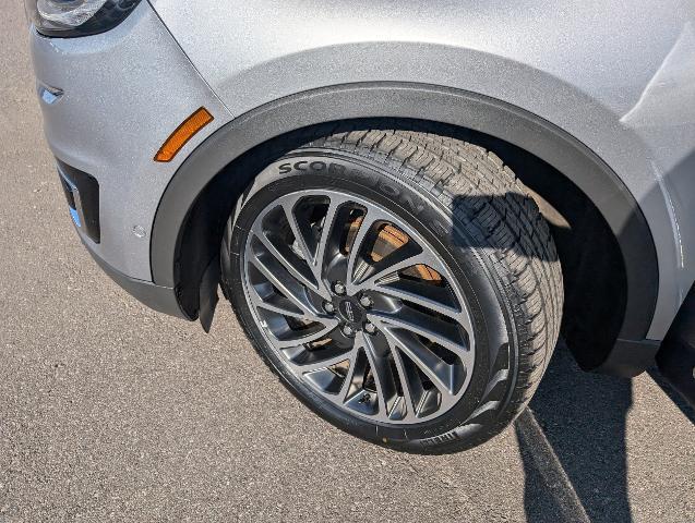 2020 Lincoln Nautilus Reserve