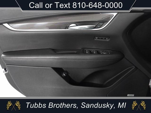2020 Cadillac XT5 AWD Sport