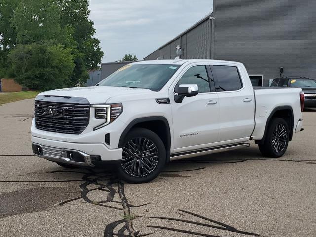 2022 GMC Sierra 1500 4WD Crew Cab Short Box Denali Ultimate