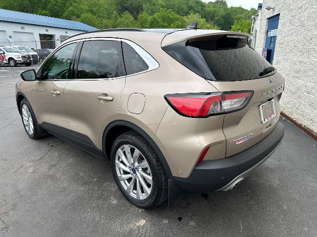 2021 Ford Escape Titanium Hybrid