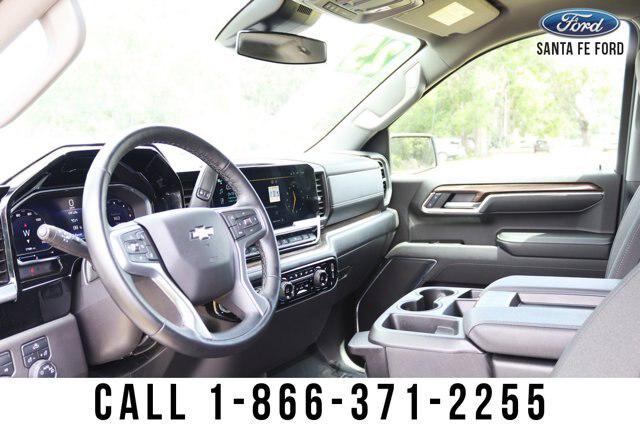 2025 Chevrolet Silverado 1500 4WD Crew Cab Standard Bed LT