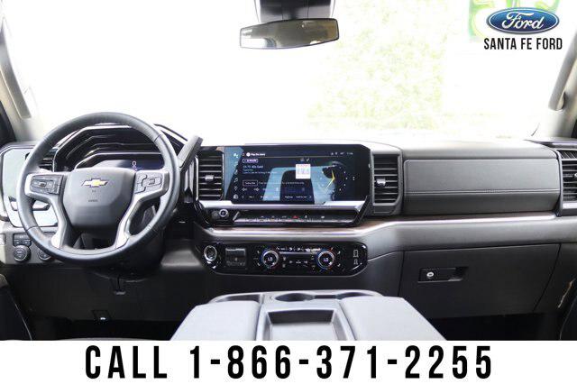 2025 Chevrolet Silverado 1500 4WD Crew Cab Standard Bed LT