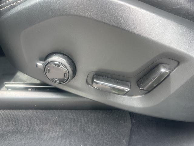 2022 Volvo XC90 T6 Inscription 7 Passenger