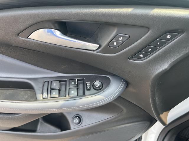 2020 Buick Envision FWD Essence