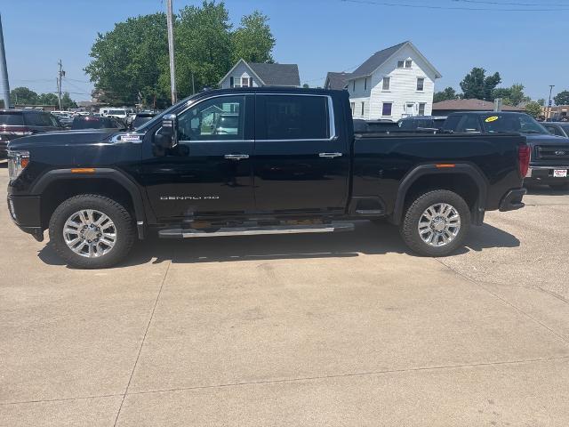 2020 GMC Sierra 2500HD 4WD Crew Cab Standard Bed Denali for sale in Grinnell, IA