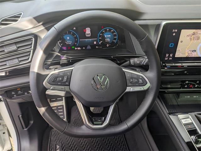 2025 Volkswagen Atlas Cross Sport 2.0T SEL Premium R-Line