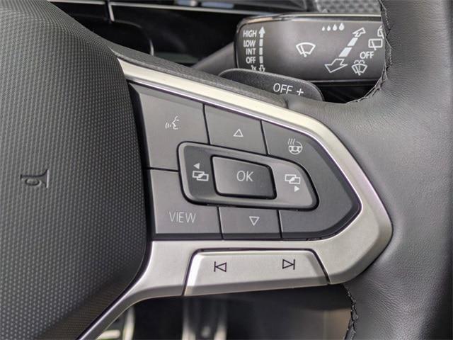 2025 Volkswagen Atlas Cross Sport 2.0T SEL Premium R-Line