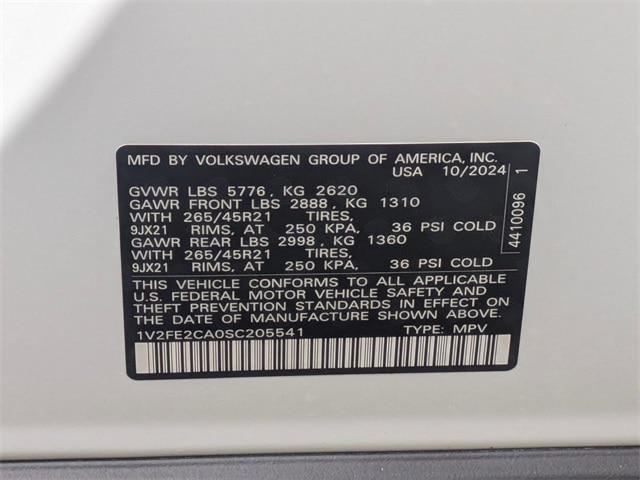 2025 Volkswagen Atlas Cross Sport 2.0T SEL Premium R-Line