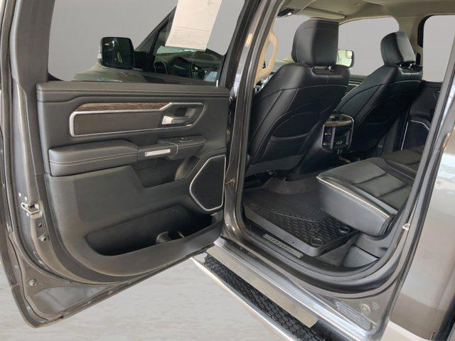 2020 Ram 1500 Laramie Crew Cab 4x4 5'7" Box
