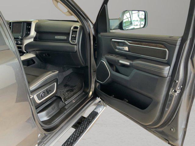 2020 Ram 1500 Laramie Crew Cab 4x4 5'7" Box