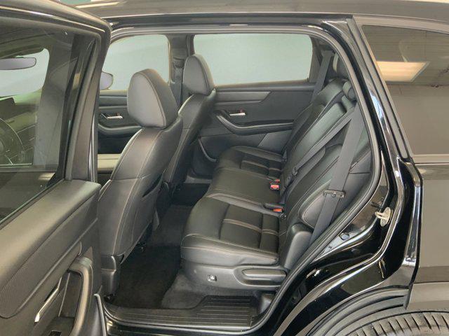 2024 Mazda X-90 3.3 Turbo Select