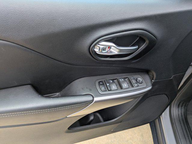 2022 Jeep Cherokee Latitude Lux 4x4