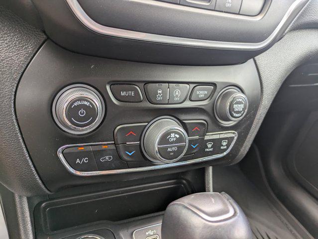 2022 Jeep Cherokee Latitude Lux 4x4