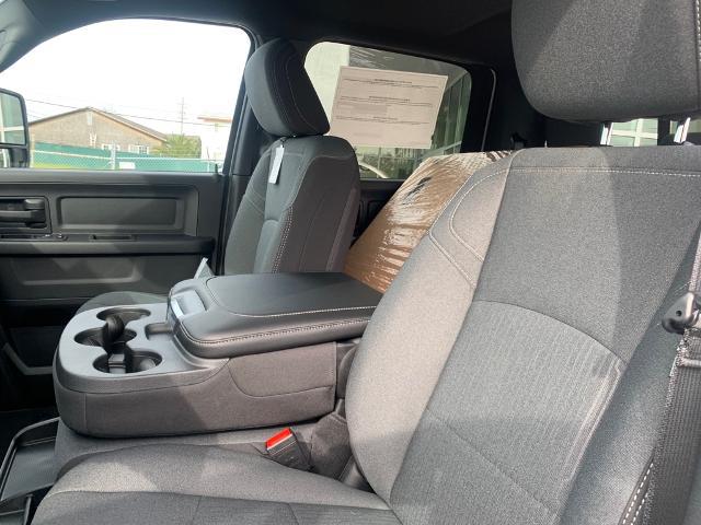 2024 Ram 2500 Tradesman Crew Cab 4x4 8' Box