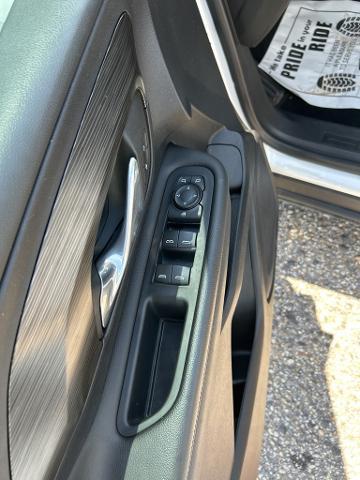 2023 GMC Terrain FWD SLE