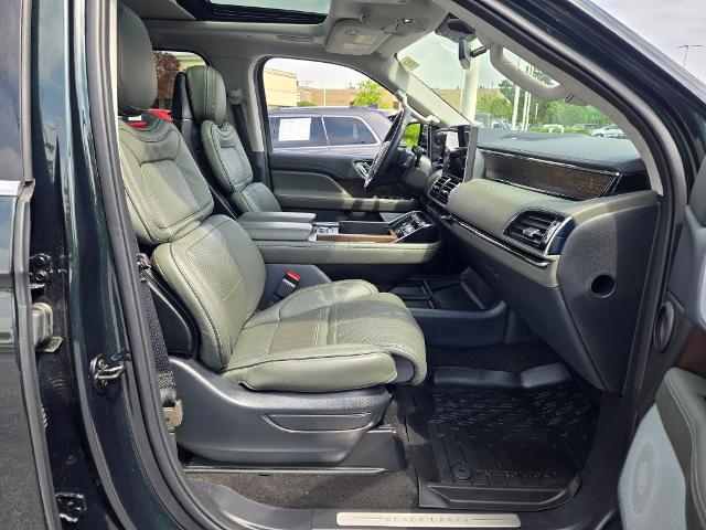 2023 Lincoln Navigator Black Label