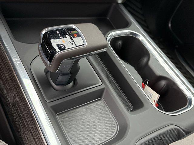 2025 Chevrolet Silverado 1500 4WD Crew Cab Short Bed RST