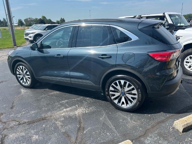 2022 Ford Escape Titanium