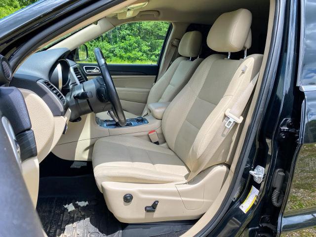 2020 Jeep Grand Cherokee Laredo E 4x4