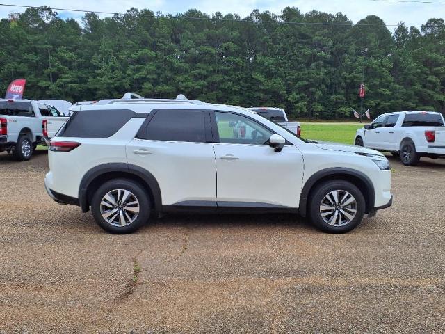 2024 Nissan Pathfinder SL FWD