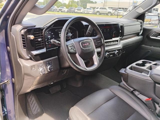2023 GMC Sierra 1500 4WD Crew Cab Short Box SLT