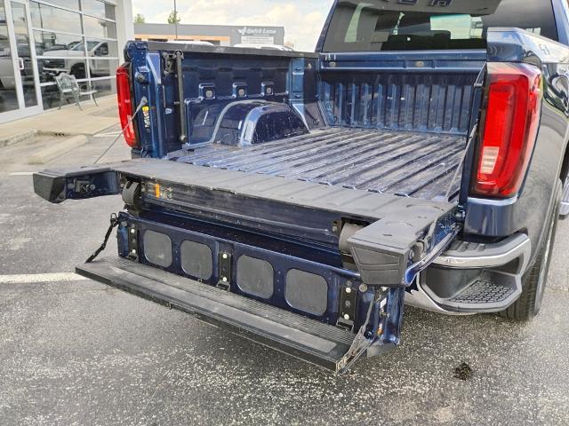 2023 GMC Sierra 1500 4WD Crew Cab Short Box SLT