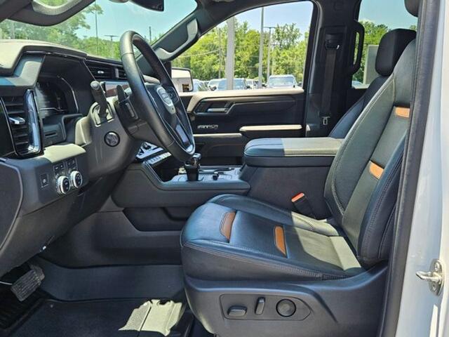 2024 GMC Sierra 1500 4WD Crew Cab Short Box AT4