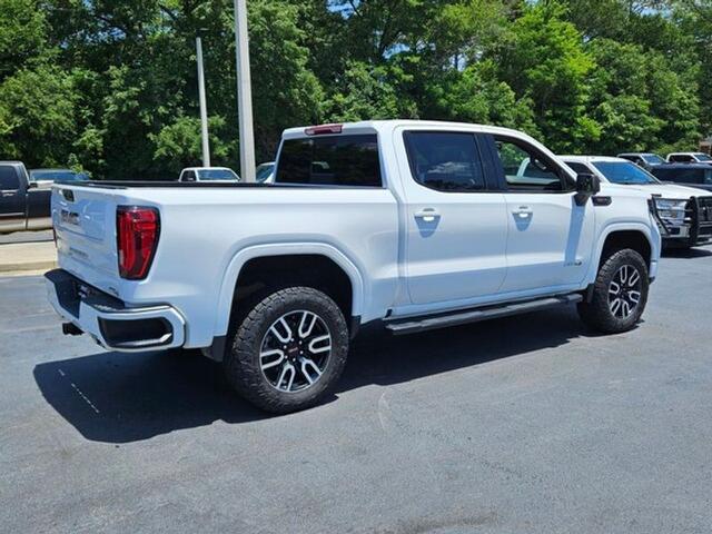 2024 GMC Sierra 1500 4WD Crew Cab Short Box AT4