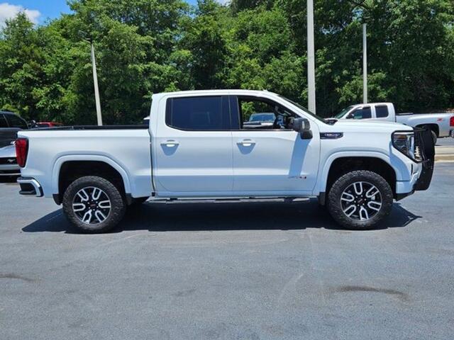 2024 GMC Sierra 1500 4WD Crew Cab Short Box AT4