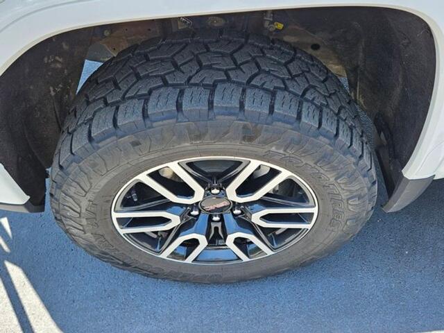 2024 GMC Sierra 1500 4WD Crew Cab Short Box AT4