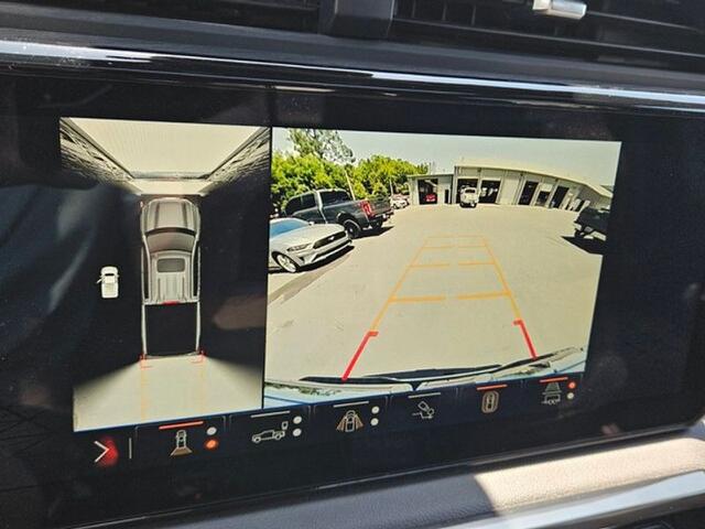 2024 GMC Sierra 1500 4WD Crew Cab Short Box AT4