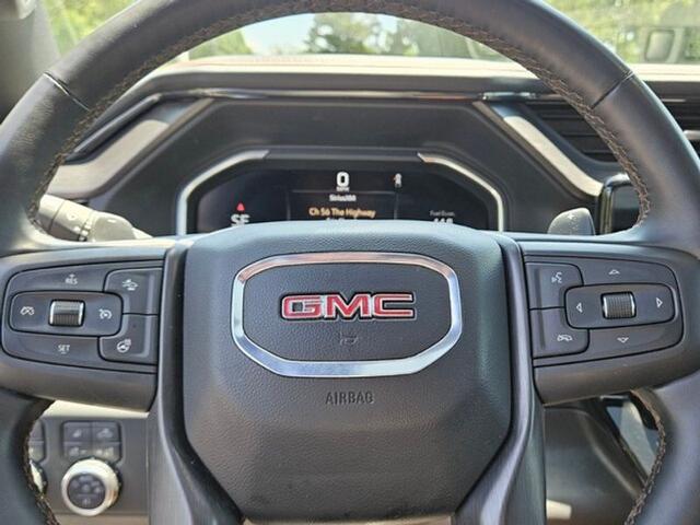 2024 GMC Sierra 1500 4WD Crew Cab Short Box AT4