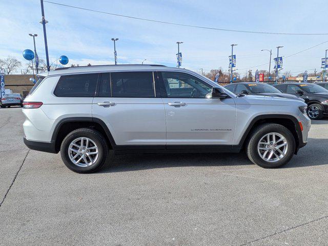 2023 Jeep Grand Cherokee L Laredo 4x4