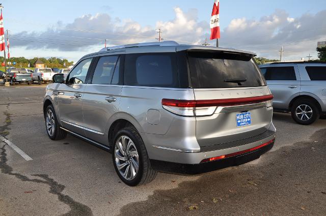2023 Lincoln Navigator Reserve