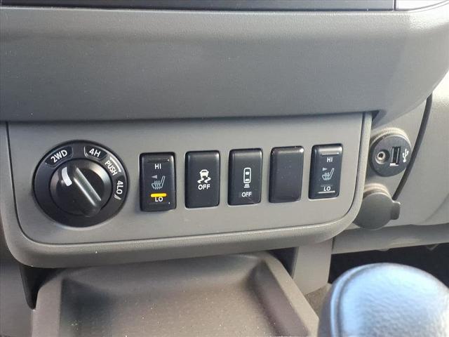 2020 Nissan Frontier Crew Cab SV 4x4