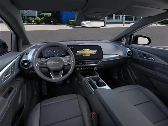 2025 Chevrolet Equinox LT 2
