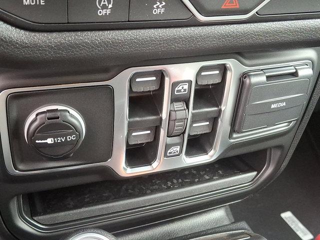 2025 Jeep Wrangler 4-Door Summit 4x4