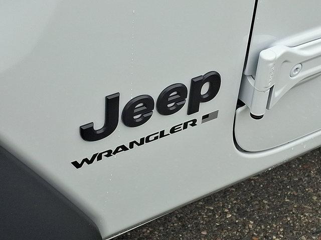 2025 Jeep Wrangler 4-Door Summit 4x4