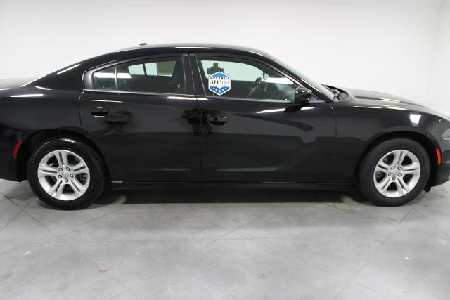 2022 Dodge Charger SXT RWD