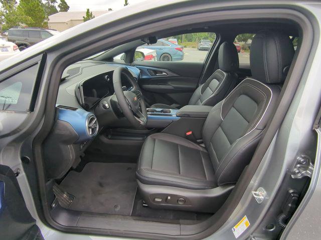 2025 Chevrolet Equinox LT 2