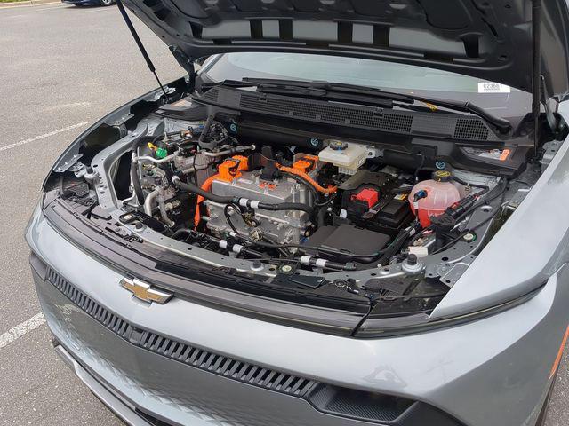 2025 Chevrolet Equinox LT 2