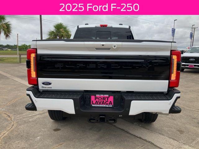 2025 Ford F-250 Platinum