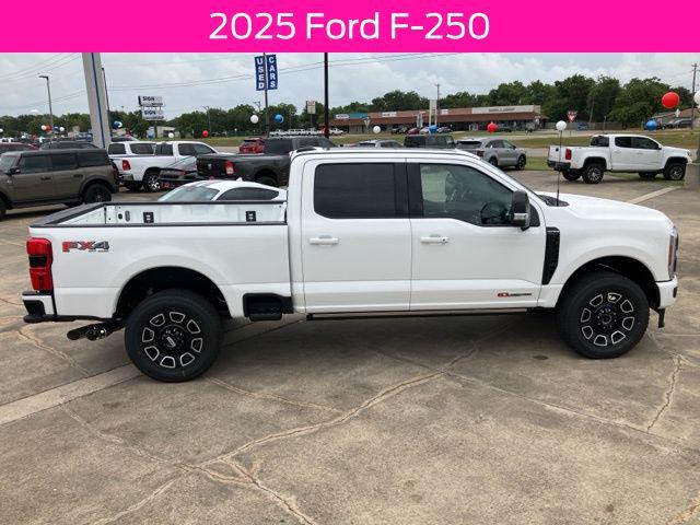 2025 Ford F-250 Platinum