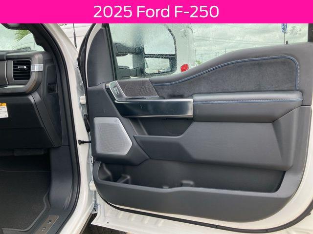 2025 Ford F-250 Platinum